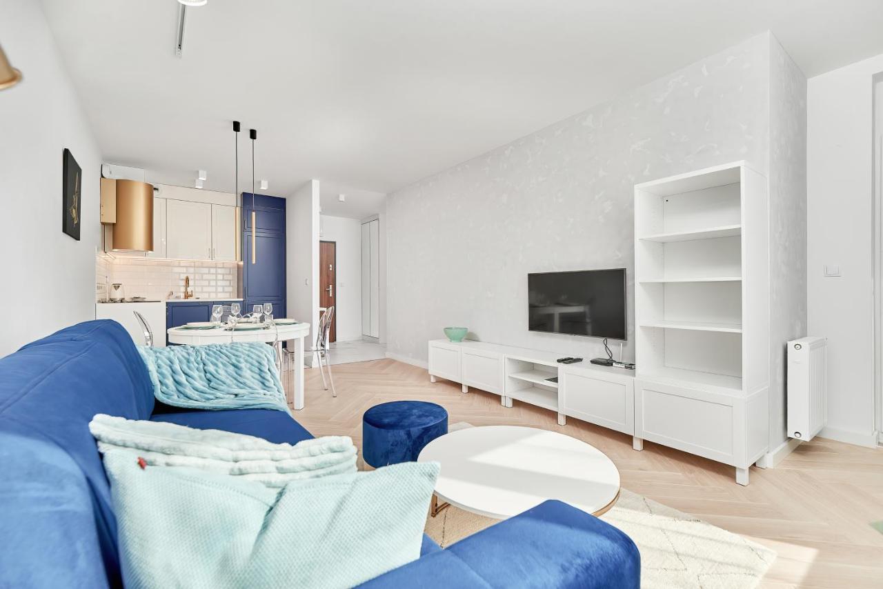 Exclusive Apartments Gwiazdzista With Free Garage Wroclaw By Noclegi Renters Extérieur photo