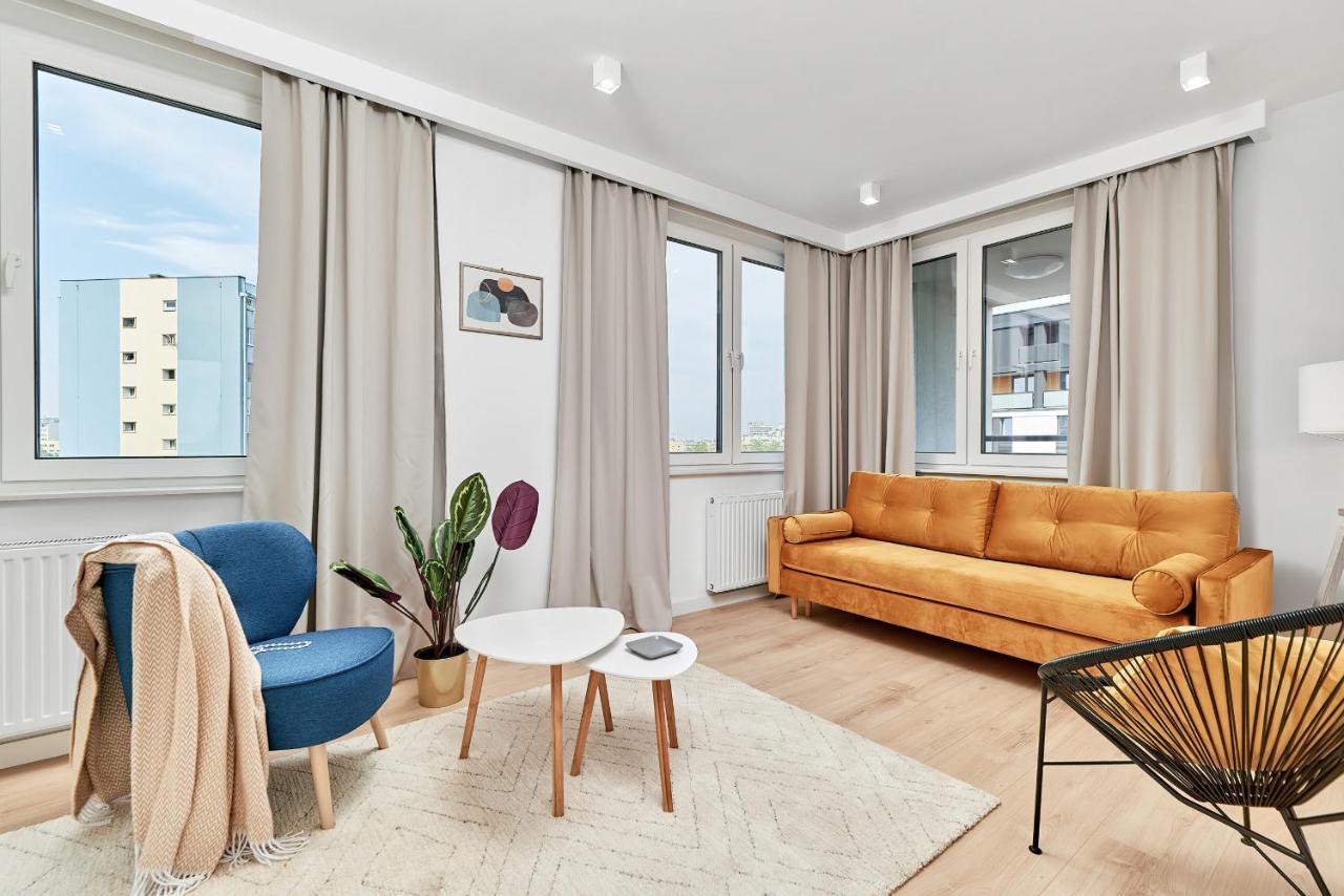 Exclusive Apartments Gwiazdzista With Free Garage Wroclaw By Noclegi Renters Extérieur photo