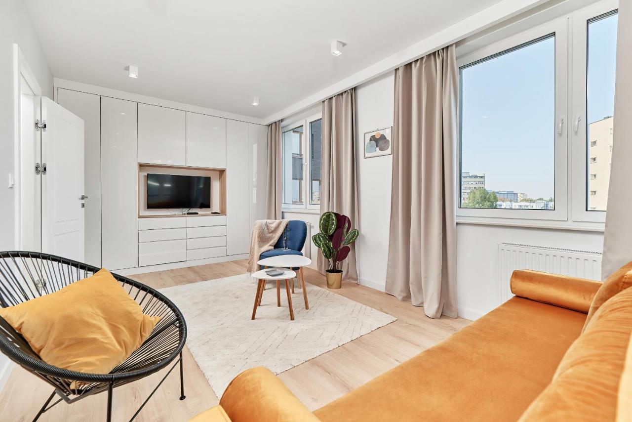 Exclusive Apartments Gwiazdzista With Free Garage Wroclaw By Noclegi Renters Extérieur photo